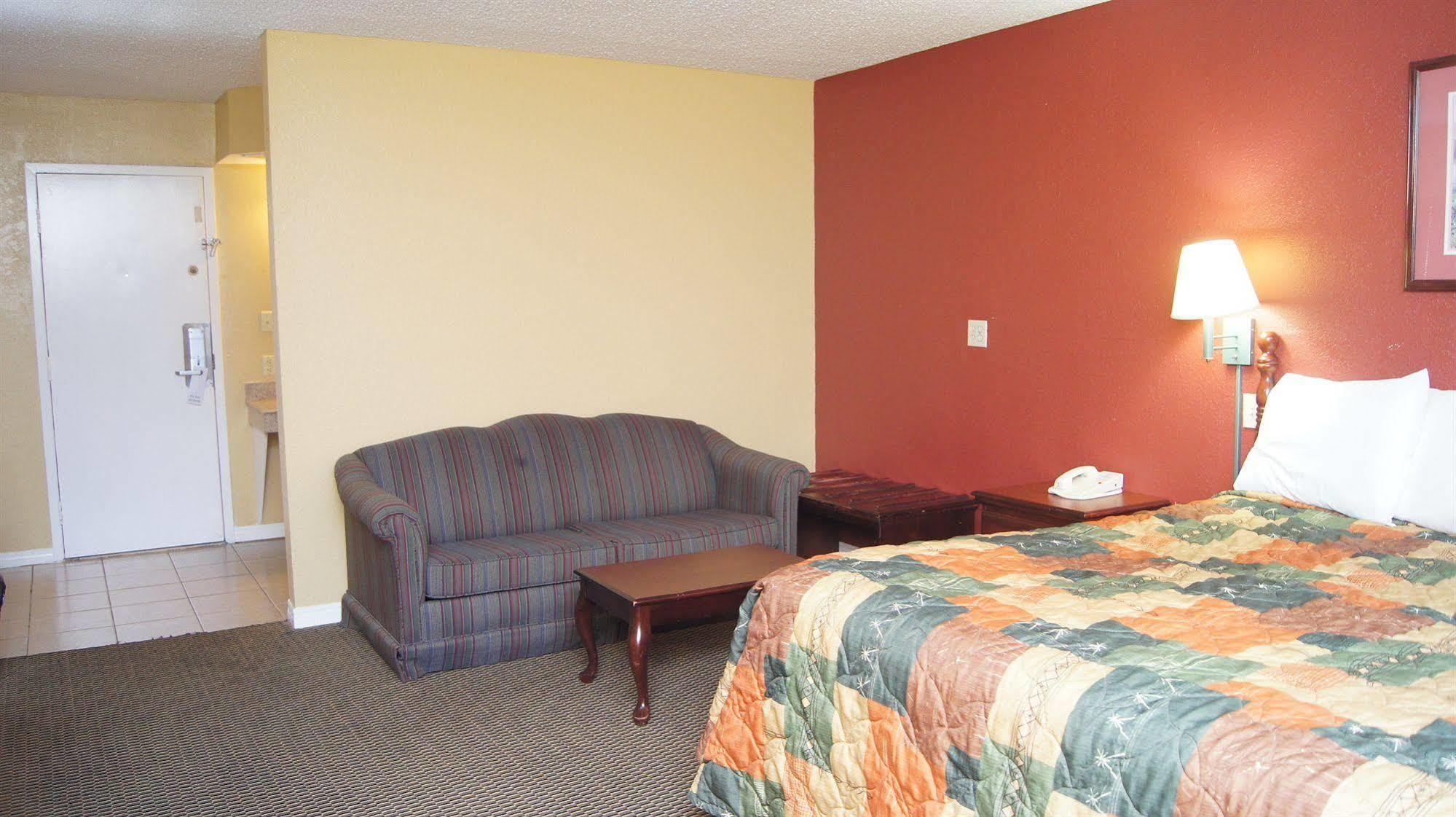 Holiday Lodge & Suites McAlester Kültér fotó